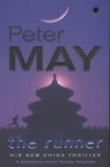 "The runner - dying to win" av Peter May