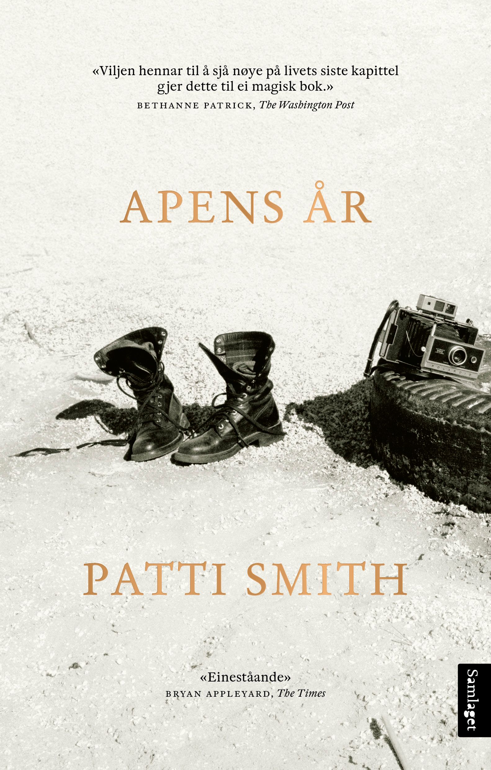 "Apens år" av Patti Smith
